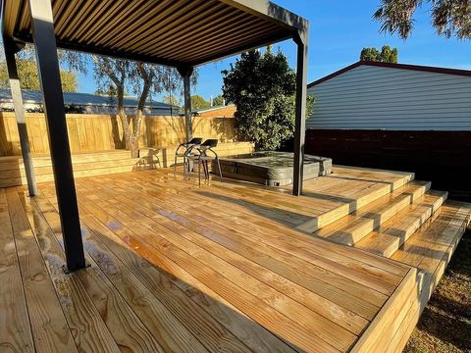 Fence & Deck